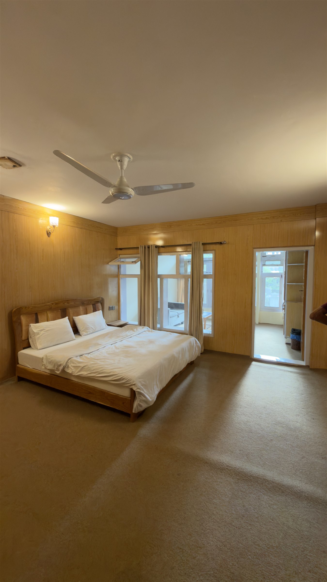 Suite room living area